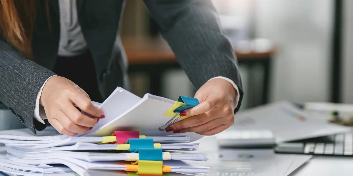 Online notary services compared with in-person notarization at banks, libraries, courthouses, and UPS Store locations.