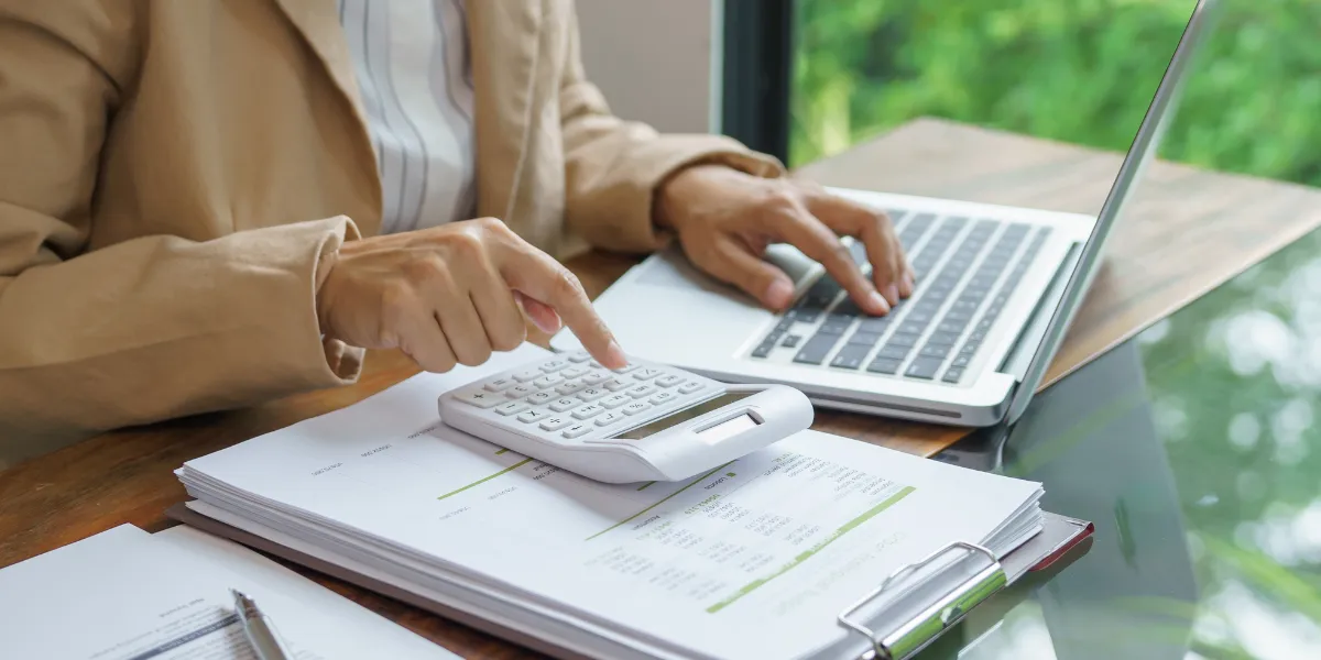 BlueNotary online notary pricing for one signer, additional signers, multiple stamps, and optional witness services in 2026.