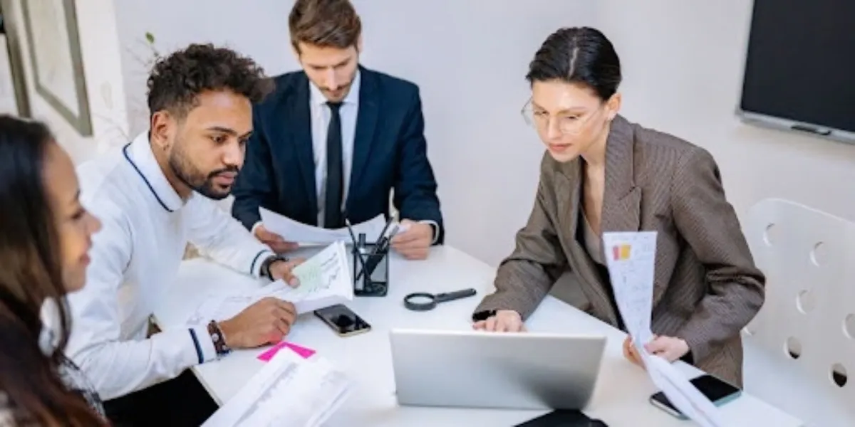 Online notarization platform comparison for individuals and businesses.