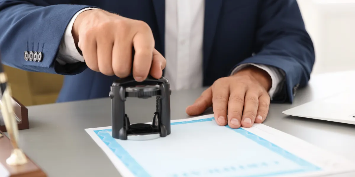 New Jersey online notarization process showing ID verification, live video signing, and secure digital document sealing.