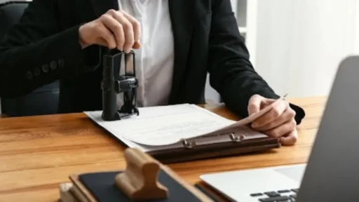 BlueNotary vs Proof pricing, notary coverage, and service comparison.