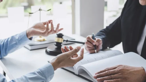 Online notary in Oregon explaining remote notarization laws, legal requirements, identity verification, and notary fees..