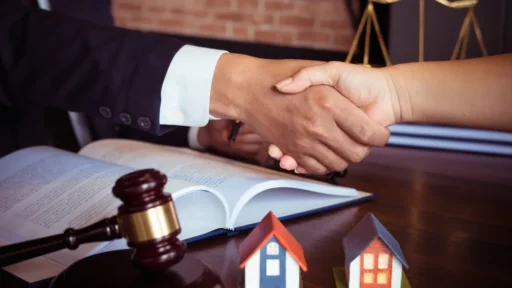 Cheap online notary options compared, including BlueNotary pricing, extra stamps, additional signers, witness fees, and state restrictions.